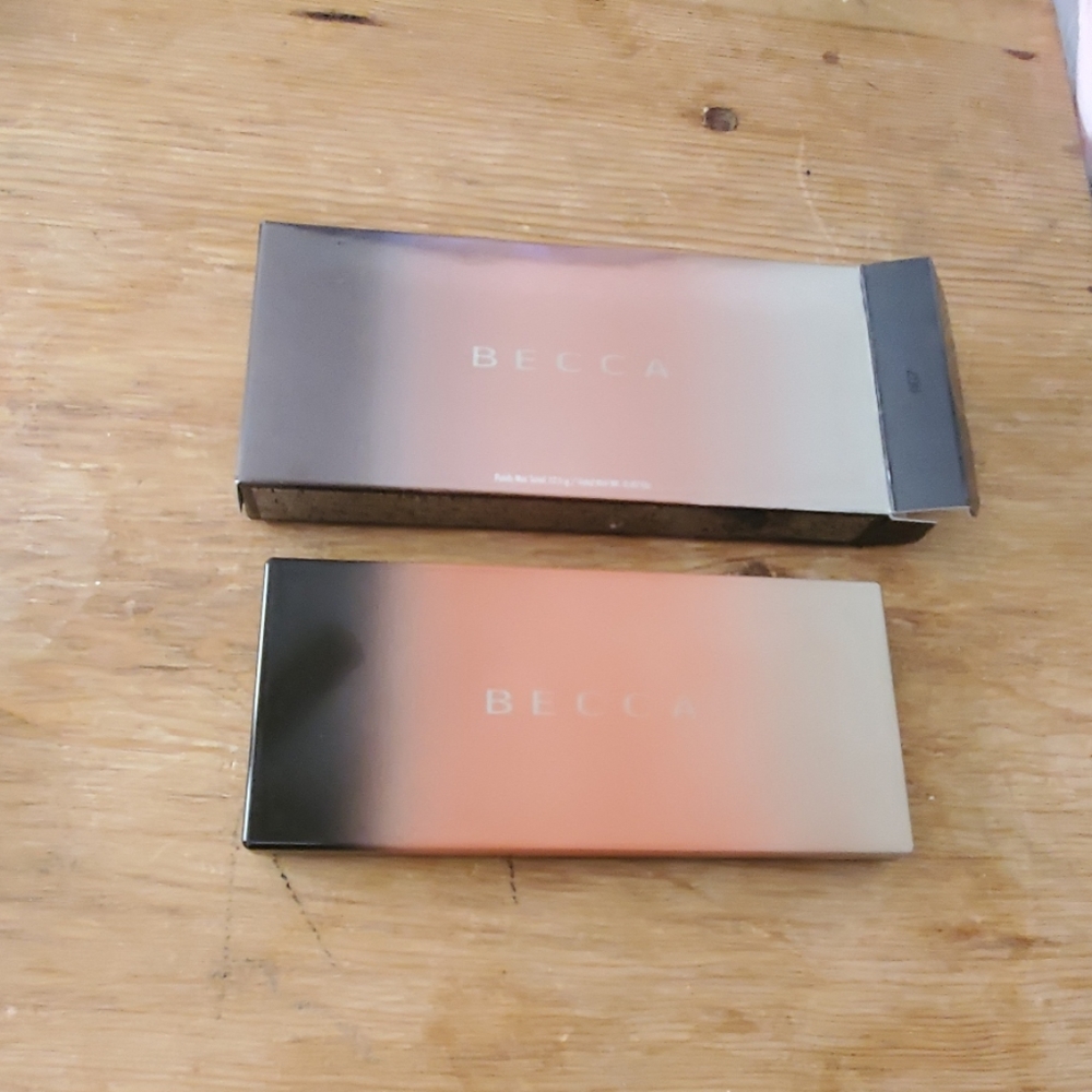 Becca Sunchaser Palette